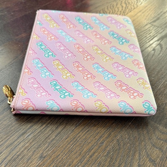 Stoney Clover Lane X Barbie Limited Edition Pouch RARE Collector Cosmetic Bag - Picture 8 of 8